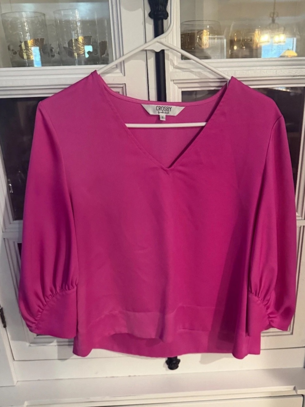 crosby. Bright Magenta V-Neck Blouse with 3/4 Sleeves